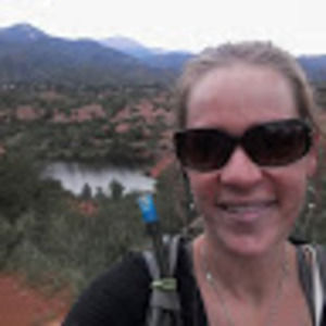 Meet your Posher, Andrea